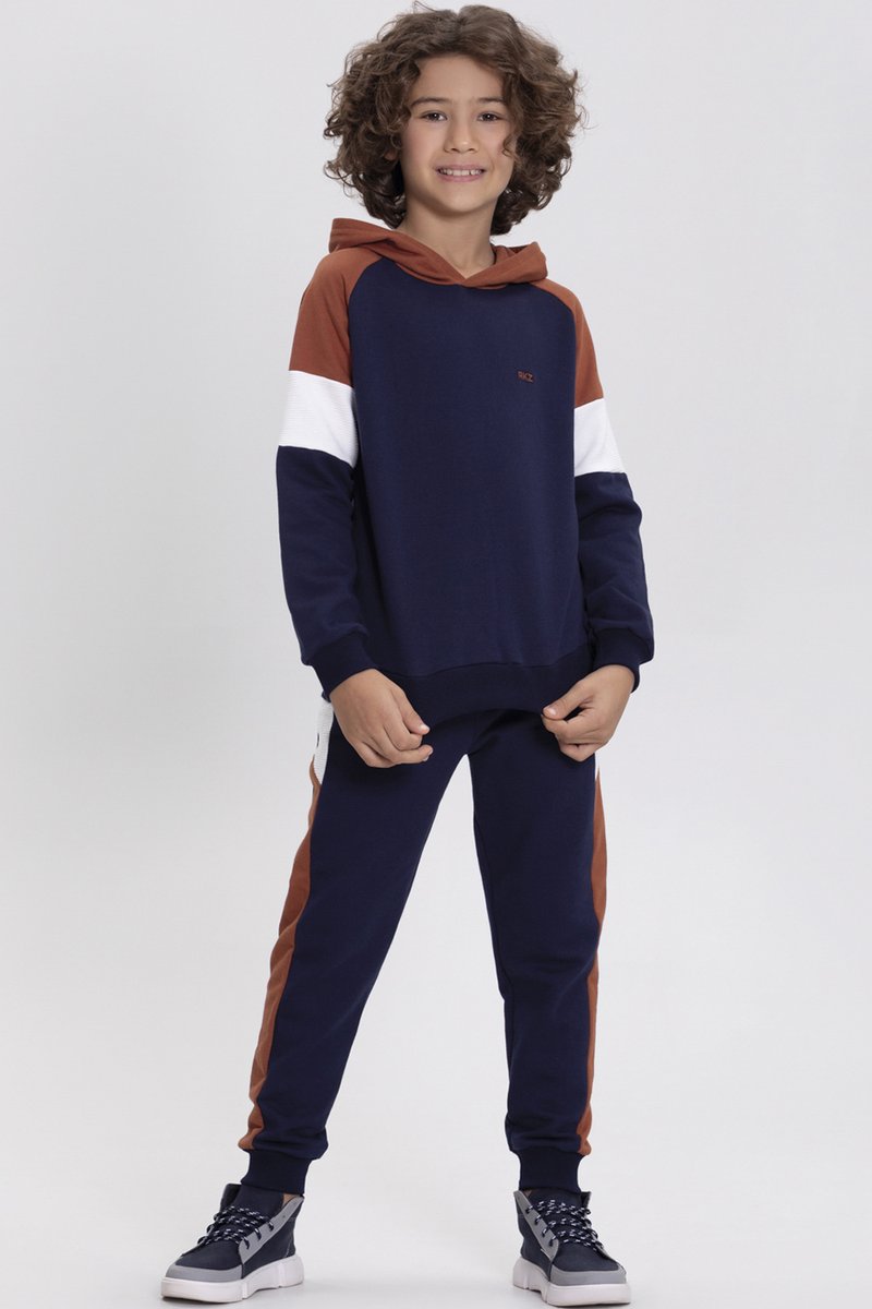 04 conjunto moletom peluciado c capuz infantil menino alakazoo